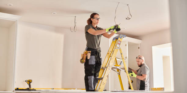 Best Electrical Contractors for Businesses  in Harvard, IL